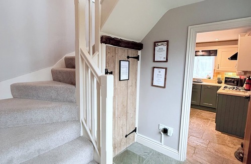 Winchcombe Cottage | 4 Star Cotswold Stone Cottage