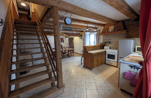 Vertamboz House | 4 star cottage in the center of the jura between waterfalls, lakes and Jura mountains