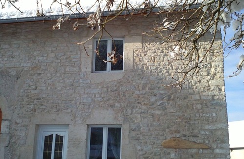 Vertamboz House | 4 star cottage in the center of the jura between waterfalls, lakes and Jura mountains