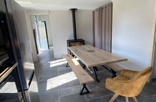 Varrains House | 4-star cottage with jacuzzi