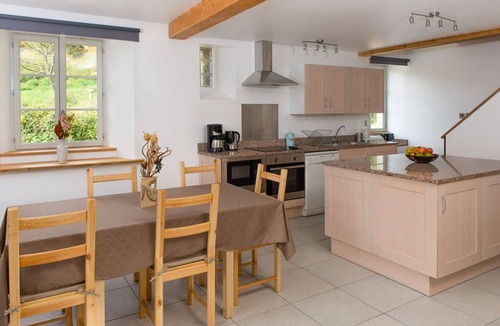 Moulis House | 4 star holiday accommodation in the Pyrenees, in the grounds of a Château