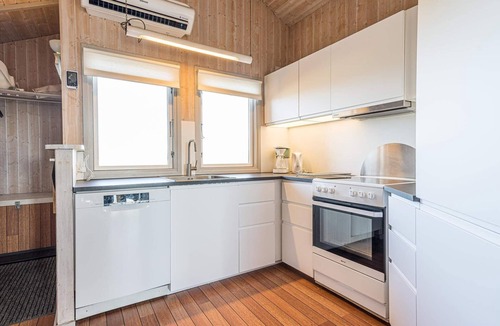Haurvig House | 4 star holiday home in Hvide Sande
