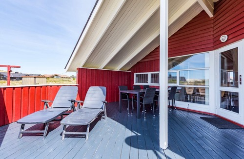 Haurvig House | 4 star holiday home in Hvide Sande