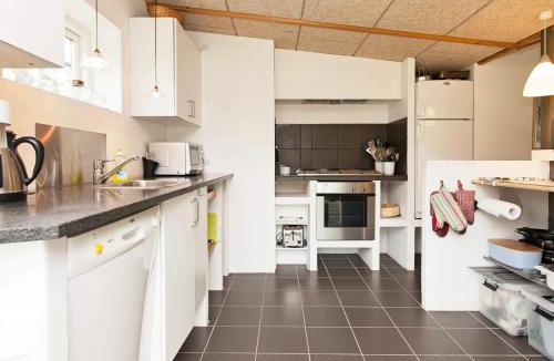 Dronningmolle House | 4 star holiday home in Dronningmølle