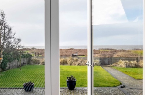 Hjerting House | 4 star holiday home in Esbjerg V