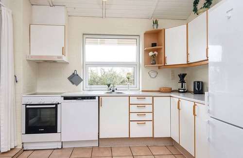 Vikær Strand House | 4 star holiday home in Haderslev