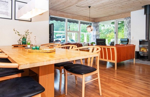 Pøt Strandby House | 4 star holiday home in Juelsminde
