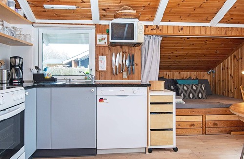 Pøt Strandby House | 4 star holiday home in Juelsminde