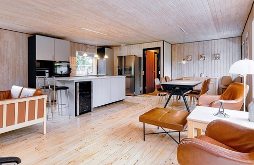 Marielyst House | 4 star holiday home in Væggerløse