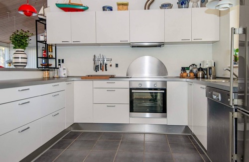 Fjellerup Strand House | 4 star holiday home in Glesborg