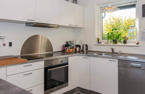 Fjellerup Strand House | 4 star holiday home in Glesborg