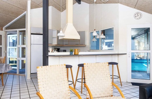 Fjellerup Strand House | 4 star holiday home in Glesborg