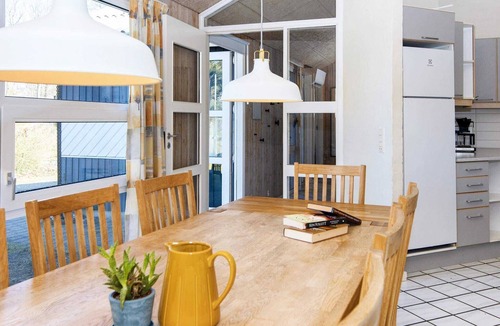Fjellerup Strand House | 4 star holiday home in Glesborg