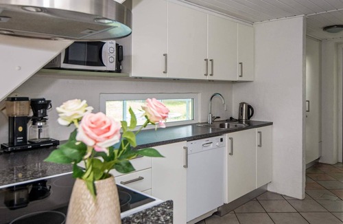 Fjellerup Strand House | 4 star holiday home in Glesborg