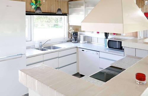 Lonstrup House | 4 star holiday home in Hjørring