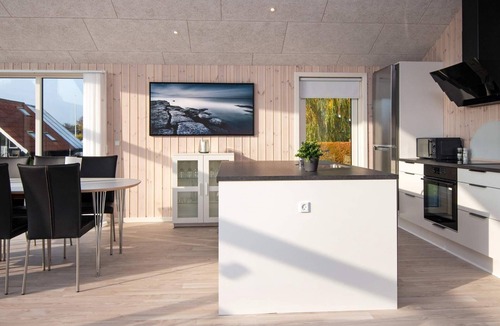 Hvidbjerg Strand House | 4 star holiday home in Børkop