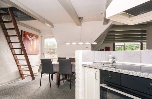 Blavand Strand House | 4 star holiday home in Blåvand