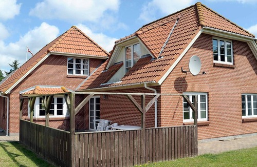 Ho House | 4 star holiday home in Blåvand