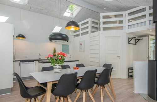 Fjellerup Strand House | 4 star holiday home in Glesborg