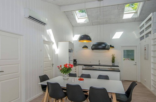 Fjellerup Strand House | 4 star holiday home in Glesborg
