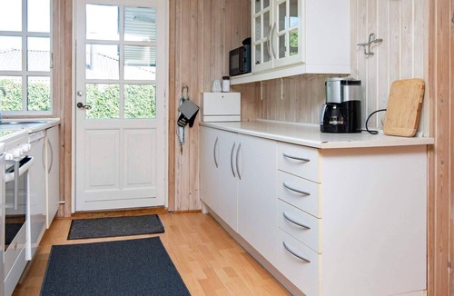 Grena Strand House | 4 star holiday home in Grenaa