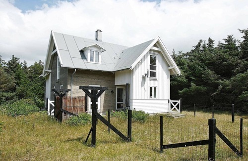 Vrist Strand House | 4 star holiday home in Harboøre