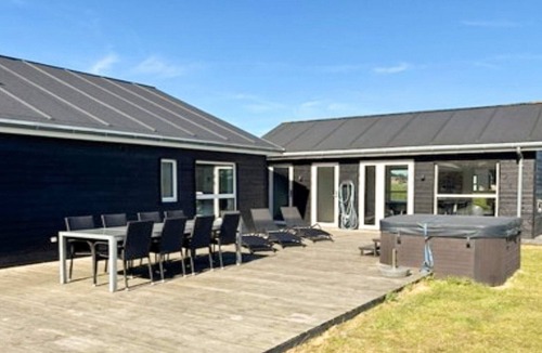 Grønhøj House | 4 star holiday home in Løkken