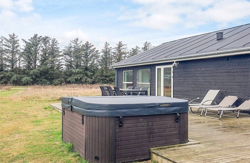 Grønhøj House | 4 star holiday home in Løkken
