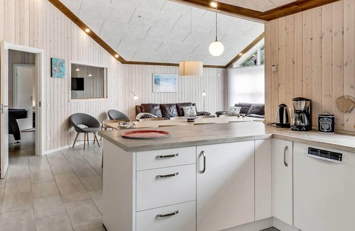 Jegum House | 4 star holiday home in Oksbøl