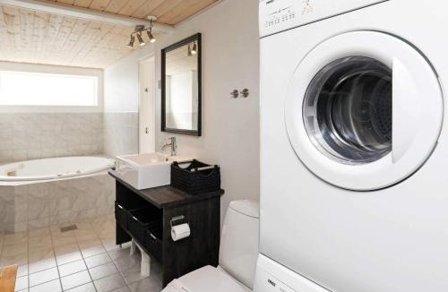 Sondervig House | 4 star holiday home in Ringkøbing
