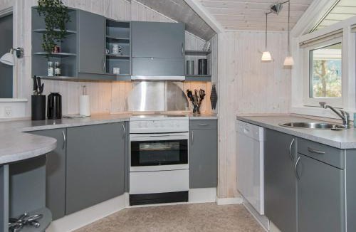 Vibæk Strand House | 4 star holiday home in Ebeltoft