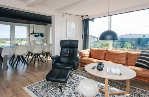Handrup Strand House | 4 star holiday home in Ebeltoft