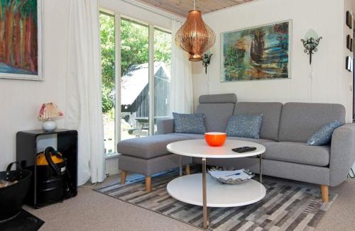 Egsmark Strand House | 4 star holiday home in Ebeltoft