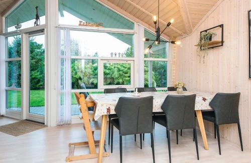 Øksenmølle House | 4 star holiday home in Ebeltoft