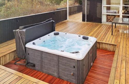 Lyngsbæk Strand House | 4 star holiday home in Ebeltoft