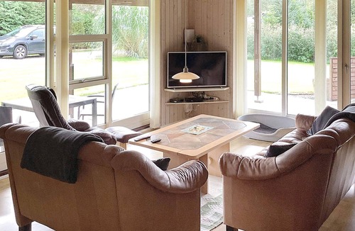 Hvalpsund House | 4 star holiday home in Farsø
