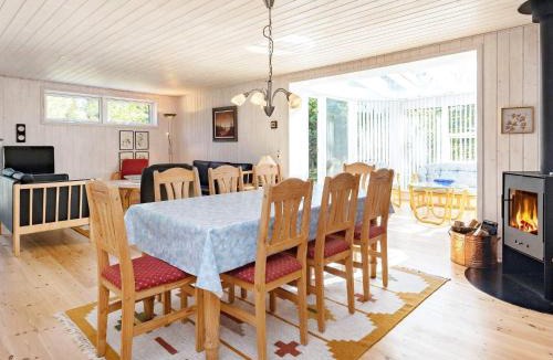 Hojslev House | 4 star holiday home in Højslev