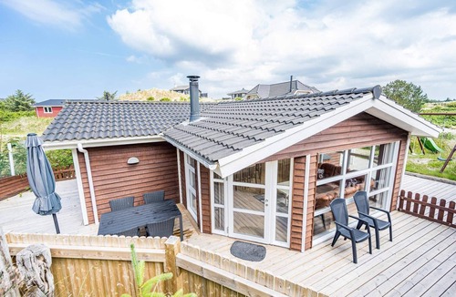 Henne Strand House | 4 star holiday home in Henne
