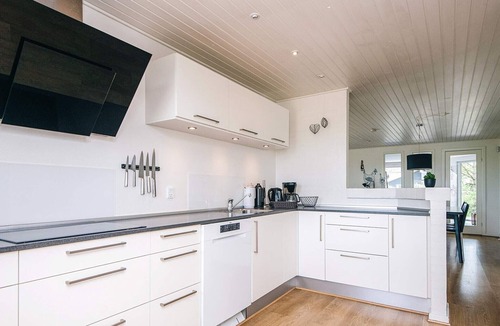 Henne Strand House | 4 star holiday home in Henne