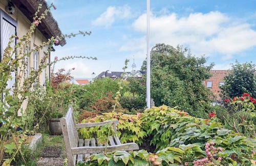 Humlebaek House | 4 star holiday home in Humlebæk