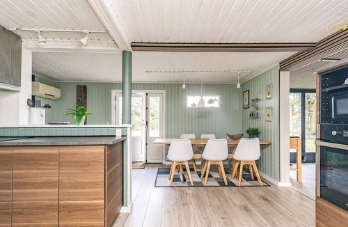 Hou House | 4 star holiday home in Hals