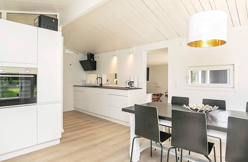 Hou House | 4 star holiday home in Hals