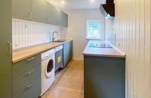 Hou House | 4 star holiday home in Hals