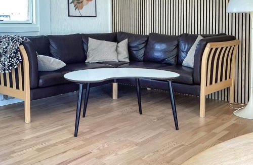 Hou House | 4 star holiday home in Hals