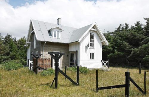 Vrist Strand House | 4 star holiday home in Harboøre