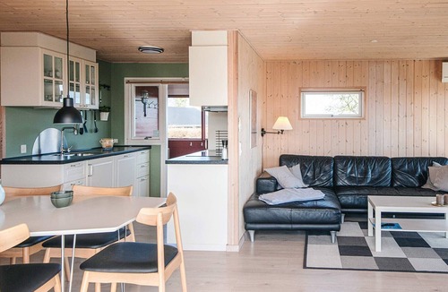 Hejlsminde House | 4 star holiday home in Hejls