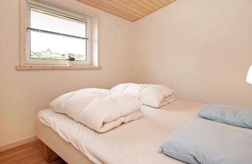 Hejlsminde Strand House | 4 star holiday home in Hejls