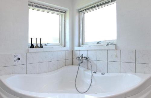 Lonstrup House | 4 star holiday home in Hjørring