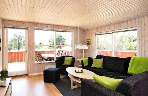 Lonstrup House | 4 star holiday home in Hjørring