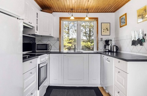 Bratten Strand House | 4 star holiday home in Jerup